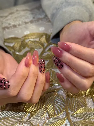 ネイル CALMIA.,eyelash • eyebrow • wax 2F所属・前田 菜美のネイルデザイン