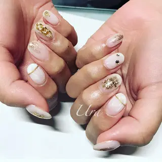 ネイル UrakoNail 《nail》のネイルデザイン