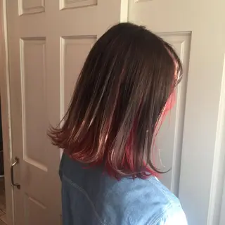 ミディアム カラー ホワイト&レイヤーカ ットエクステ長畠俊輔のヘアスタイル