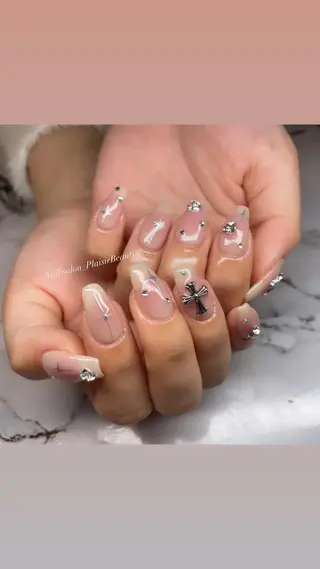 ネイル ☃️Nobody_ Renのネイルデザイン