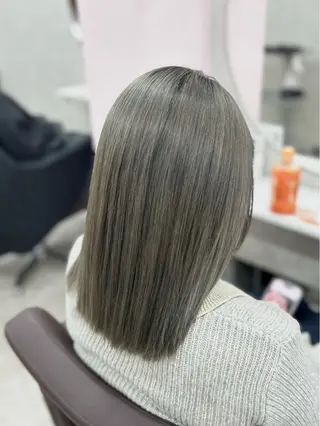 ミディアム 澤木 愛美のヘアスタイル