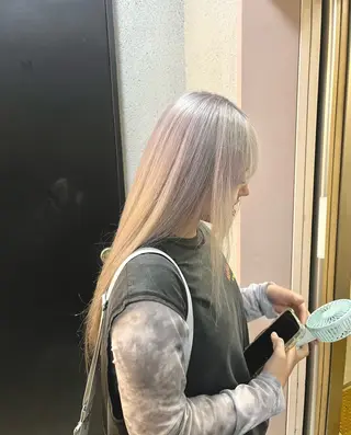 ロング カラー 中川 蓮のヘアスタイル