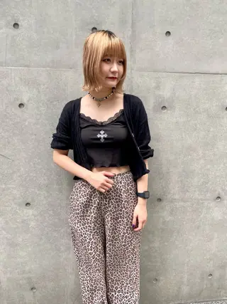 セミロング カラー インク 美容院のヘアスタイル