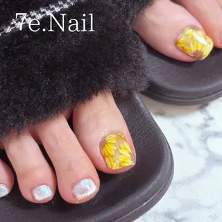 ネイル 7e. Nailのネイルデザイン