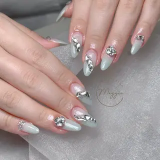 ネイル Maggie Nail🦩のネイルデザイン