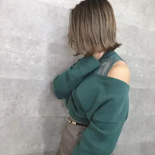 セミロング カラー 髪質改善 中川　翔のヘアスタイル