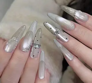 ネイル Pure&Rich Nailのネイルデザイン