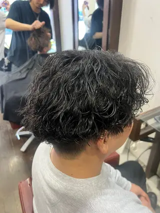 ミディアム パーマ メンズ 湘南のパーマ職人 🔥清水琉葵🔥のヘアスタイル