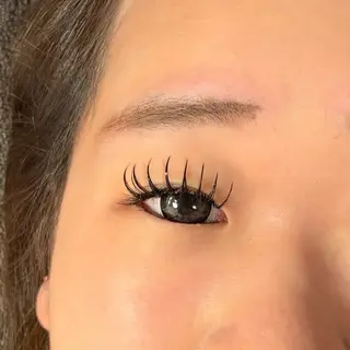 マツエク・マツパ eyesalon Liina所属・eyelash Liinaのマツエク・マツパデザイン
