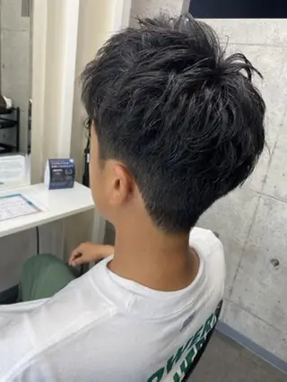 ショート メンズ 根本 美咲のヘアスタイル