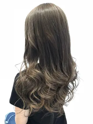 ロング カラー 髪質改善カラーリスト /根本雄貴のヘアスタイル