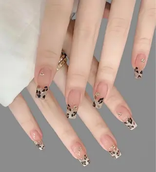 ネイル エンジェル ヒーリング 矢場町店のネイルデザイン