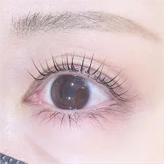 マツエク・マツパ 曲がる縮毛矯正 LIBER 　岩名のヘアスタイル