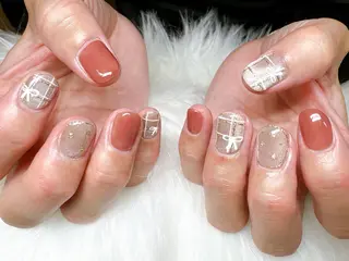 ネイル ECLAT エクラ所属・寺山 千鶴のネイルデザイン
