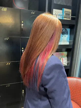 カラー ＊インナーカラー＊ 植松彩音のヘアスタイル