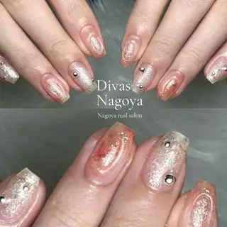 ネイル アールビーネイル所属・mase Megumiのネイルデザイン