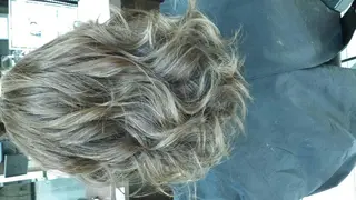 ミディアム カラー 大久保 隆蔵のヘアスタイル