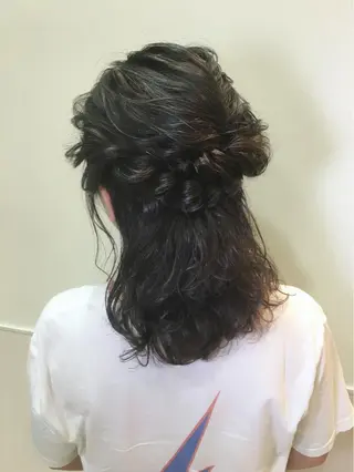 カラー 早川 真幸のヘアスタイル