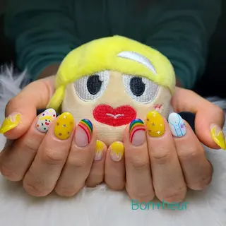 ネイル 宮口 紗子のネイルデザイン