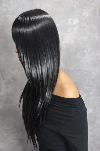 ロング nameless髪質 改善ブリーチ心斎橋のヘアスタイル