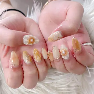 ネイル celica所属・松田 由真のネイルデザイン