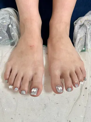 ネイル コウ ヨウのネイルデザイン