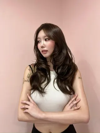 ロング 原宿／ワンホンヘア SAAYA🖤のヘアスタイル