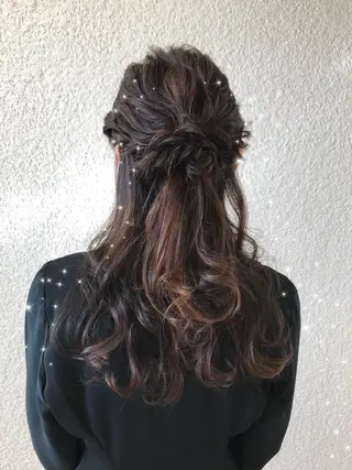 セミロング ヘアアレンジ 高橋恵🌈生え癖改善 ウルフ/レイヤーのヘアスタイル