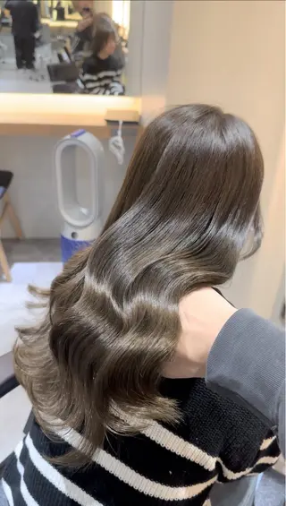 ロング カラー レイヤーカット/ ブリーチカラー/雅人のヘアスタイル