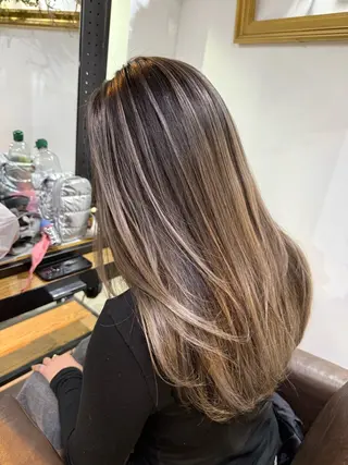 ロング 山影✨バレイヤージュ ハイライト✨メンズ◎のヘアスタイル