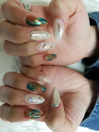 ネイル 河野ちえ (雑誌掲載サロン)のネイルデザイン