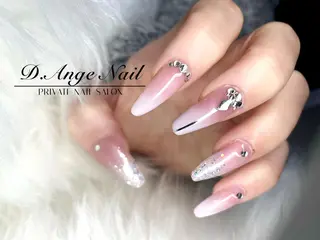 ネイル D.Ange Nail Salon所属・D.Ange Nailのネイルデザイン