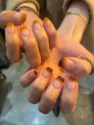 ネイル Etel atelier。のネイルデザイン