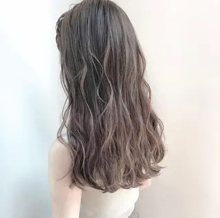 ロング カラー HATSUMEI ゆうまのヘアスタイル