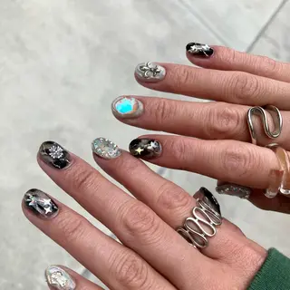 ネイル kana/モード ・グランジ໒꒱のネイルデザイン