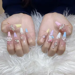 ネイル ANH NAIL ゴテゴテ専門店💎のネイルデザイン