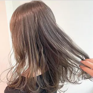 ミディアム カラー I'S.横浜所属・赤み消しカラー 🍀JUNKIのヘアスタイル