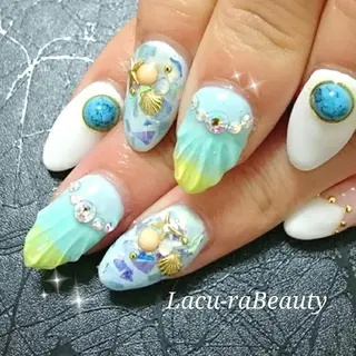 ネイル 小顔と腸の専門店 ラクーラビューティのエステ・リラクイメージ