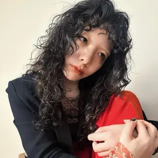 ロング パーマ 楪所属・チヒロ/パーマ /ハードパーマのヘアスタイル