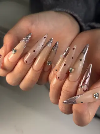 ネイル Nail Salon L'arc所属・💊大阪/心斎橋 moni🧠のネイルデザイン