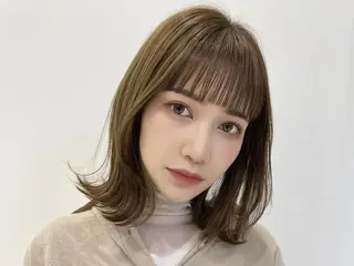 ミディアム Emerge海老名 駅店【エマージュ】のヘアスタイル