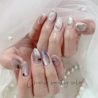 ネイル SAKURA 🍒のネイルデザイン