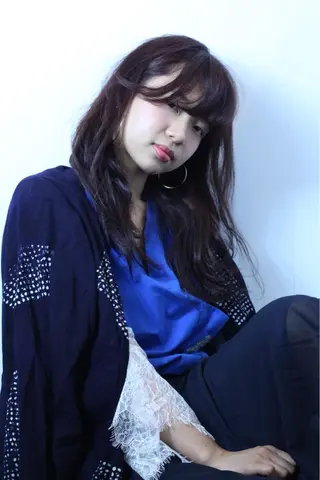 ロング カラー パーマ toi【トワ】所属・安達 俊亮のヘアスタイル