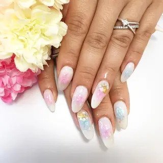 ネイル Petit Fleur所属・青柳 亜梨奈のマツエク・マツパデザイン