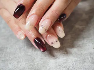 ネイル glaNje shioriのネイルデザイン