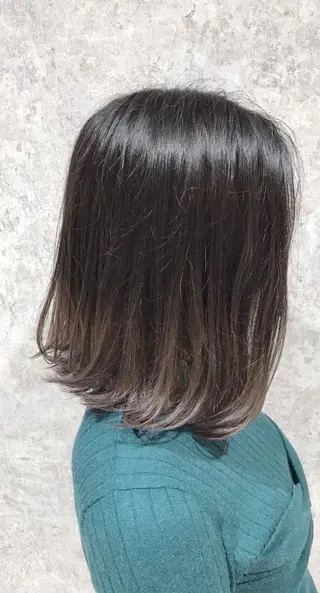 ミディアム カラー 🫟Blanco🫟 Color&Careのヘアスタイル