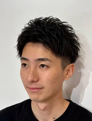ショート メンズ 【店長】メンズ職人 短髪　ハイトーン🔥のヘアスタイル