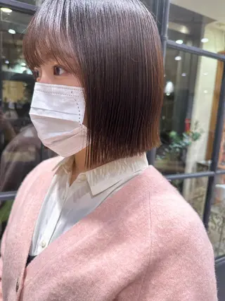 ミディアム 平野恵/透明感カラー ブリーチ/ボブのヘアスタイル