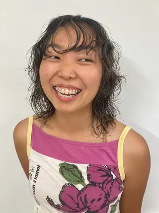 セミロング パーマ ウルフレイヤー エクステ/kokiのヘアスタイル