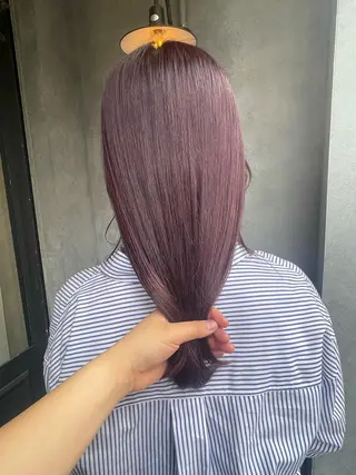 セミロング カラー N°　jillva 腰山 菜々美のヘアスタイル